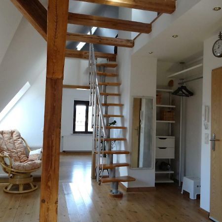 Attraktives 2-Zimmer-Apartment Mit Ausblick Jena Exterior foto